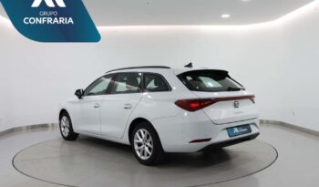 SEAT Leon Sportstourer 2.0 TDI STYLE completo