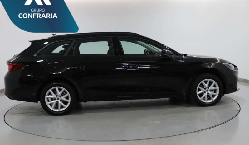 SEAT Leon Sportstourer 2.0 TDI STYLE completo