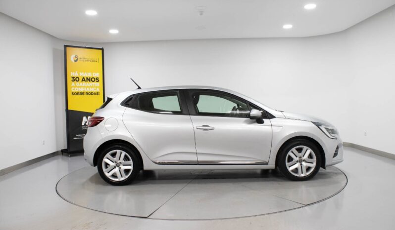 RENAULT Clio V 1.5 BLUE DCI INTENS completo