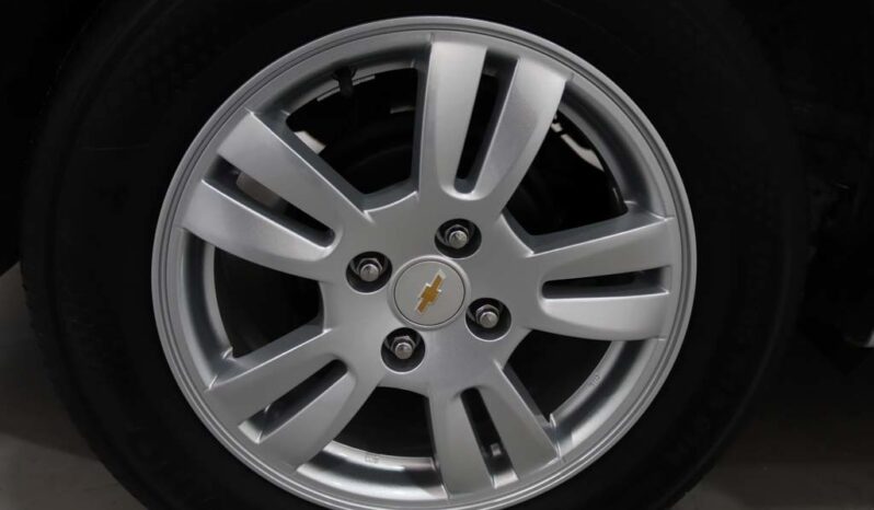 CHEVROLET Aveo 1.2 LT BI-FUEL completo