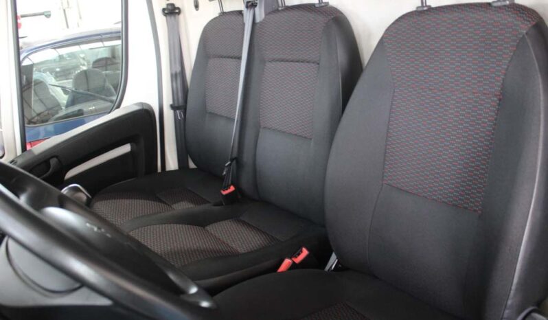 PEUGEOT Boxer 2.2 BLUEHDI 330 L1H1 PRO completo