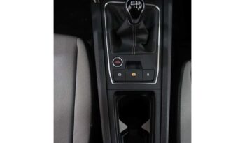 SEAT Leon Sportstourer 2.0 TDI STYLE completo