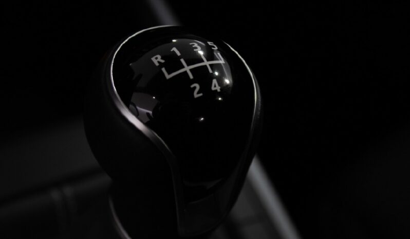 SEAT Arona 1.0 TSI STYLE completo