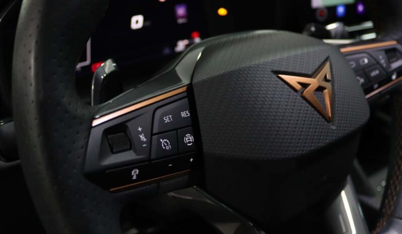 CUPRA Formentor 1.4 E-HYBRID CUPRA DSG VZ completo