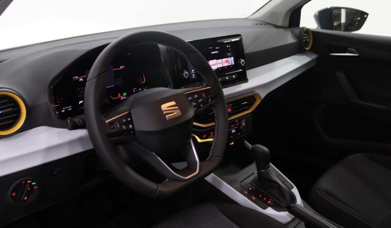 SEAT Arona 1.0 TSI STYLE DSG completo