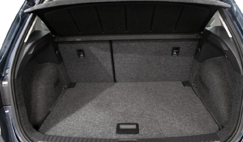 SEAT Arona 1.0 TSI STYLE completo