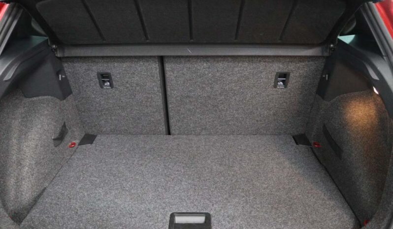 SEAT Arona 1.0 TSI FR completo