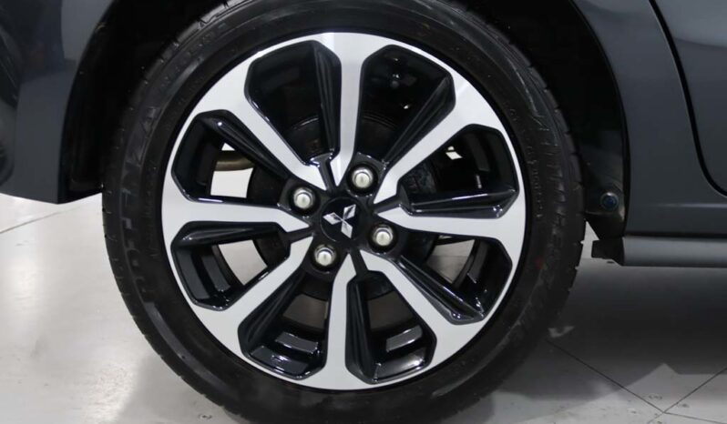 MITSUBISHI Space Star 1.2 CONNECT EDITION completo