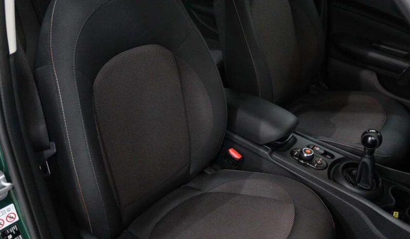 MINI Mini Clubman ONE D completo