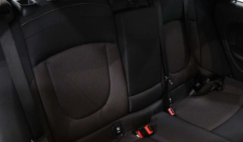 MINI Mini Clubman ONE D completo