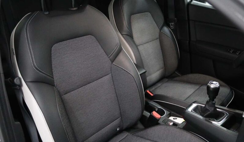 RENAULT Captur 1.5 DCI EXCLUSIVE completo