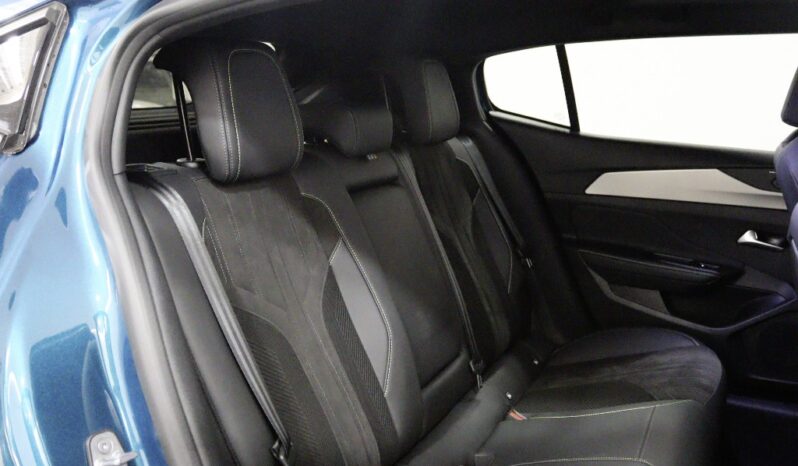 PEUGEOT 408 1.6 HYBRID GT E-EAT8 completo