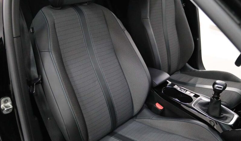 PEUGEOT 2008 1.2 PURETECH ALLURE PACK completo