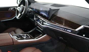 BMW X5 LCI 50 E XDRIVE PACK DESPORTIVO M completo