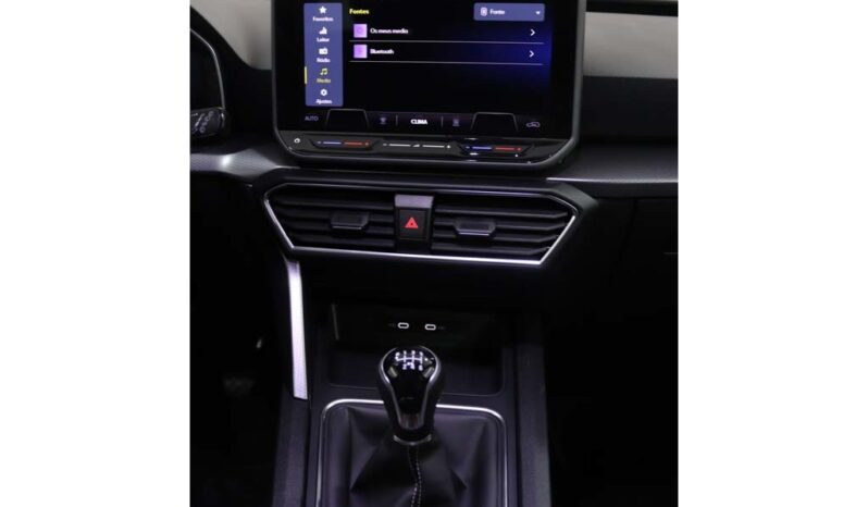 SEAT Leon Sportstourer 2.0 TDI STYLE completo