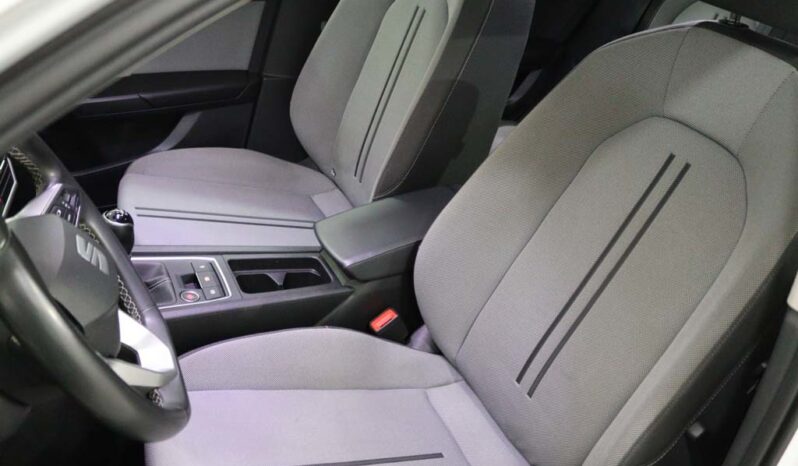 SEAT Leon Sportstourer 2.0 TDI STYLE completo