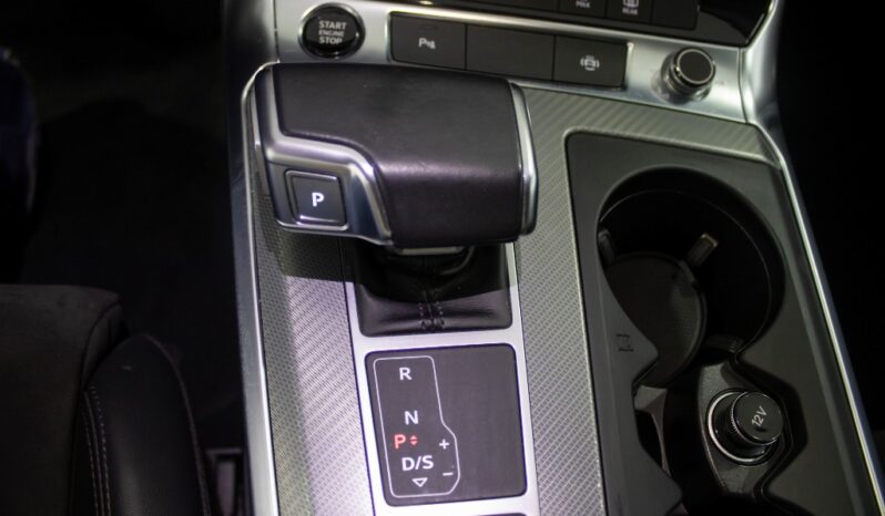 AUDI A6 Avant 40 TDI SPORT S TRONIC completo