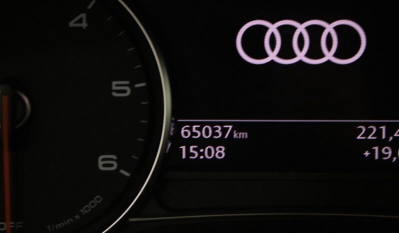 AUDI A6 Avant 40 TDI SPORT S TRONIC completo