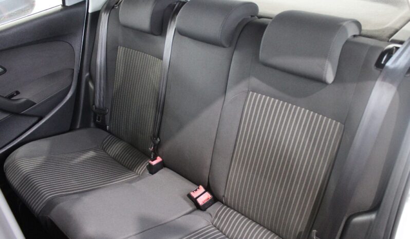 VOLKSWAGEN Polo 1.6 TDI HIGHLINE completo