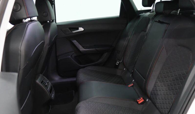 SEAT Leon Sportstourer 1.5 TSI E-HYBRID FR DSG completo