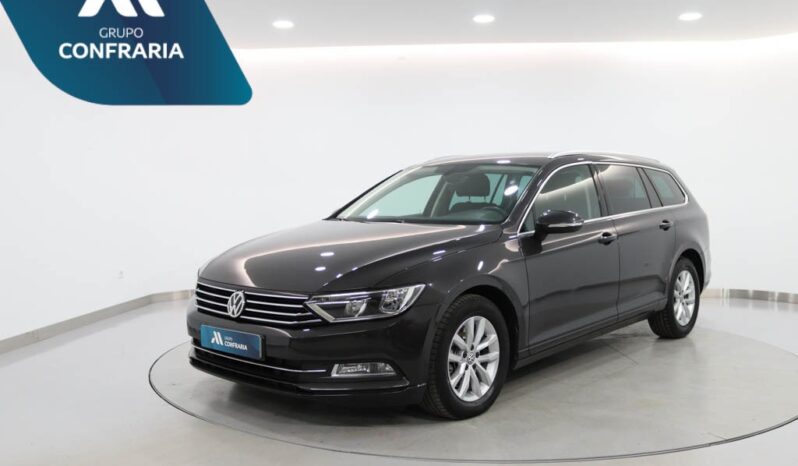 VOLKSWAGEN Passat Variant 1.6 TDI CONFORTLINE completo