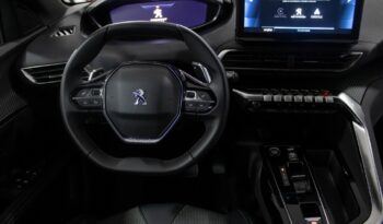 PEUGEOT 5008 1.5 BLUEHDI ALLURE PACK EAT8 completo