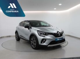 RENAULT Captur 1.5 DCI EXCLUSIVE