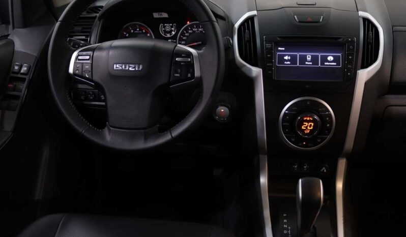 ISUZU D-Max 1.9 DDI CD 4WD LS CM AUT. completo