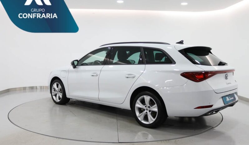 SEAT Leon Sportstourer 1.5 TSI E-HYBRID FR DSG completo