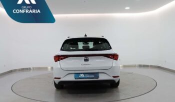 SEAT Leon Sportstourer 2.0 TDI STYLE completo