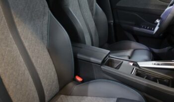 PEUGEOT 408 1.6 HYBRID ALLURE E-EAT8 completo