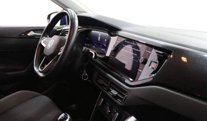 VOLKSWAGEN Polo 1.0 TSI URBAN completo