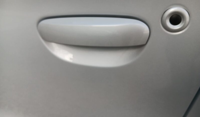 MITSUBISHI Space Star 1.2 CONNECT EDITION completo