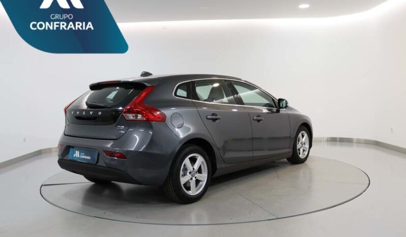 VOLVO V40 1.6 D2 MOMENTUM ECO completo
