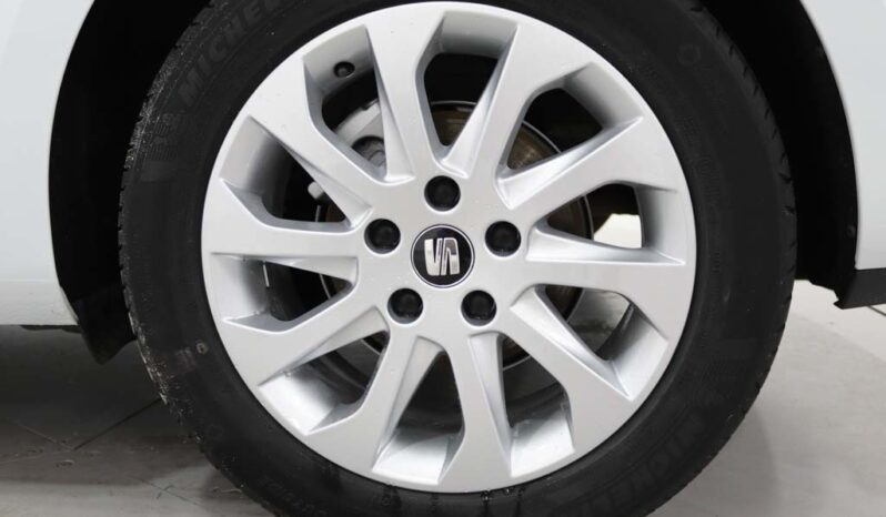 SEAT Leon 1.6 TDI REFERENCE ECOMOTIVE completo