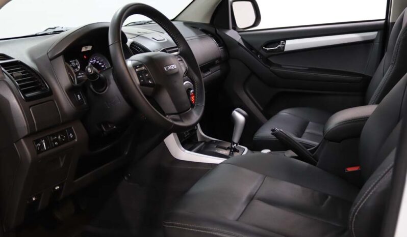 ISUZU D-Max 1.9 DDI CD 4WD LS CM AUT. completo