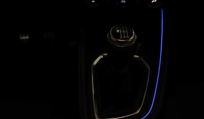 RENAULT Clio V Fase II 1.0 TCE ESPRIT ALPINE completo