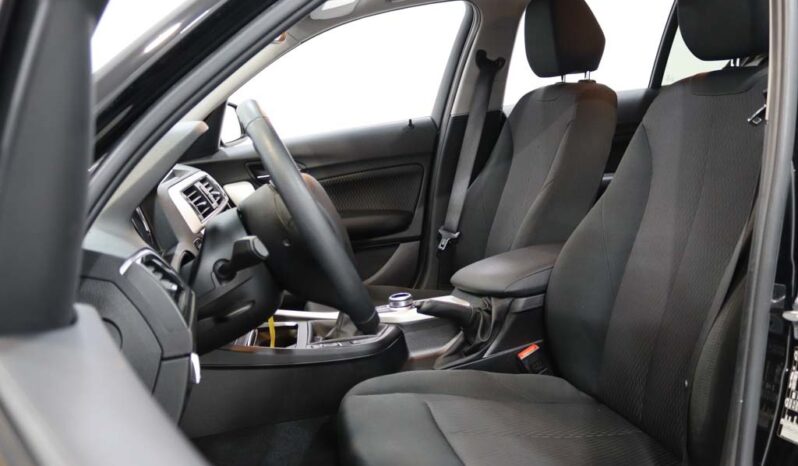BMW Serie LCI 2 116 D ADVANTAGE completo