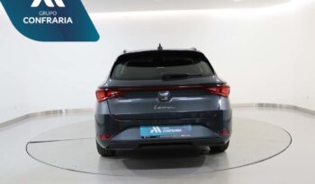 SEAT Leon Sportstourer 2.0 TDI STYLE completo