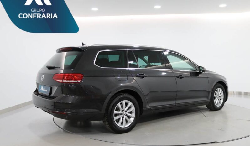 VOLKSWAGEN Passat Variant 1.6 TDI CONFORTLINE completo