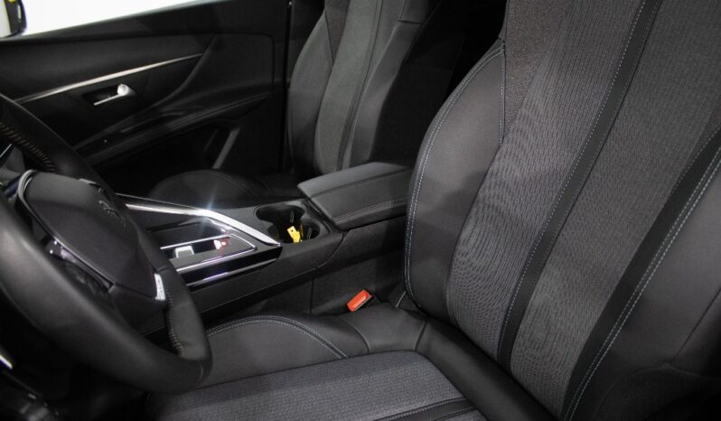 PEUGEOT 5008 1.5 BLUEHDI ALLURE PACK EAT8 completo