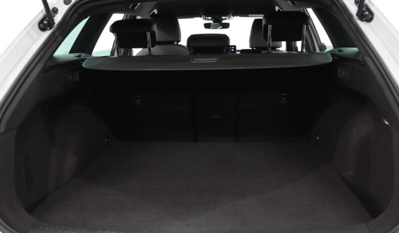 SEAT Leon Sportstourer 1.5 TSI E-HYBRID FR DSG completo