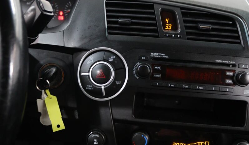 SSANGYONG Kyron 2.0 XDI PREMIUM completo