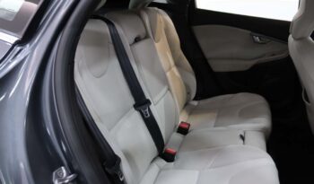 VOLVO V40 1.6 D2 MOMENTUM ECO completo