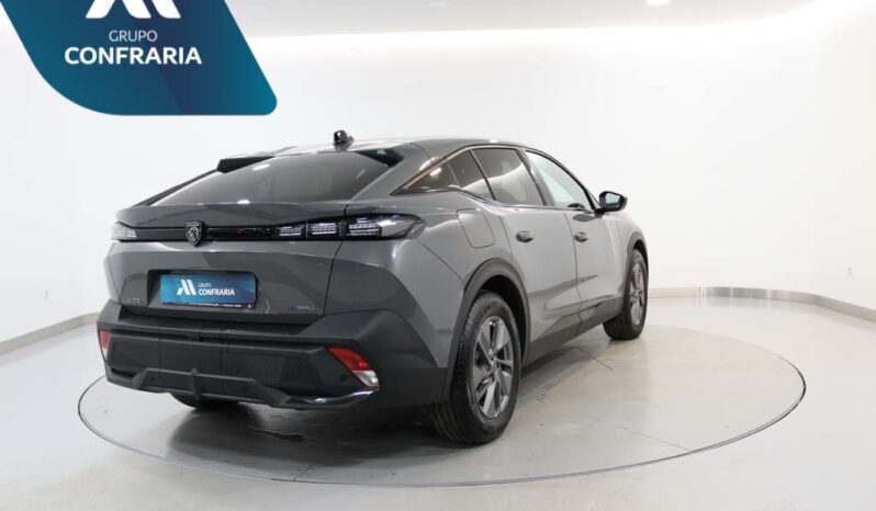 PEUGEOT 408 1.6 HYBRID ALLURE E-EAT8 completo