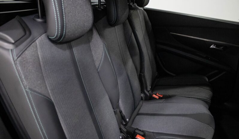 PEUGEOT 5008 1.5 BLUEHDI ALLURE PACK EAT8 completo