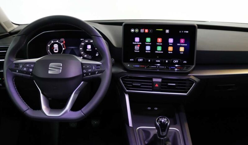 SEAT Leon Sportstourer 2.0 TDI STYLE completo