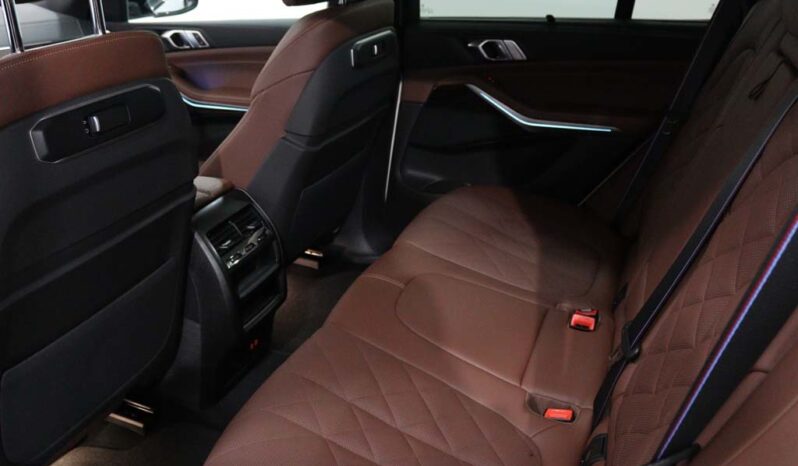 BMW X5 LCI 50 E XDRIVE PACK DESPORTIVO M PRO completo