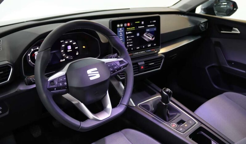 SEAT Leon Sportstourer 2.0 TDI STYLE completo