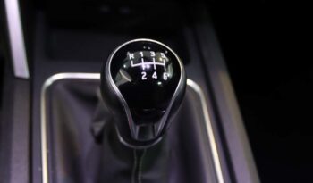 SEAT Leon Sportstourer 2.0 TDI STYLE completo